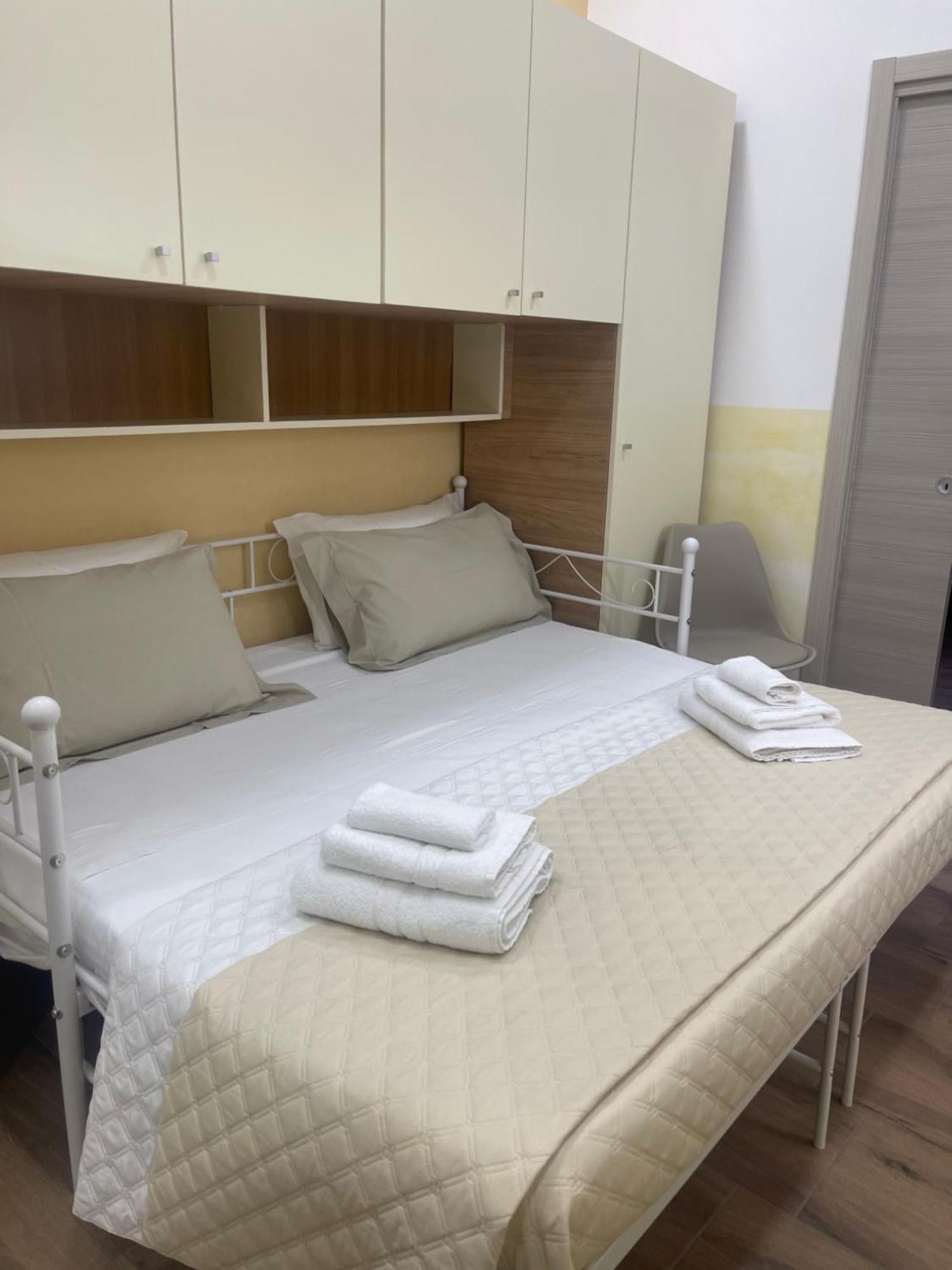 Calabro 21 Appartament Катанія Екстер'єр фото